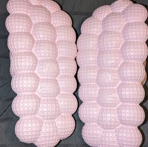 Light pink bubble slides size s 6/7